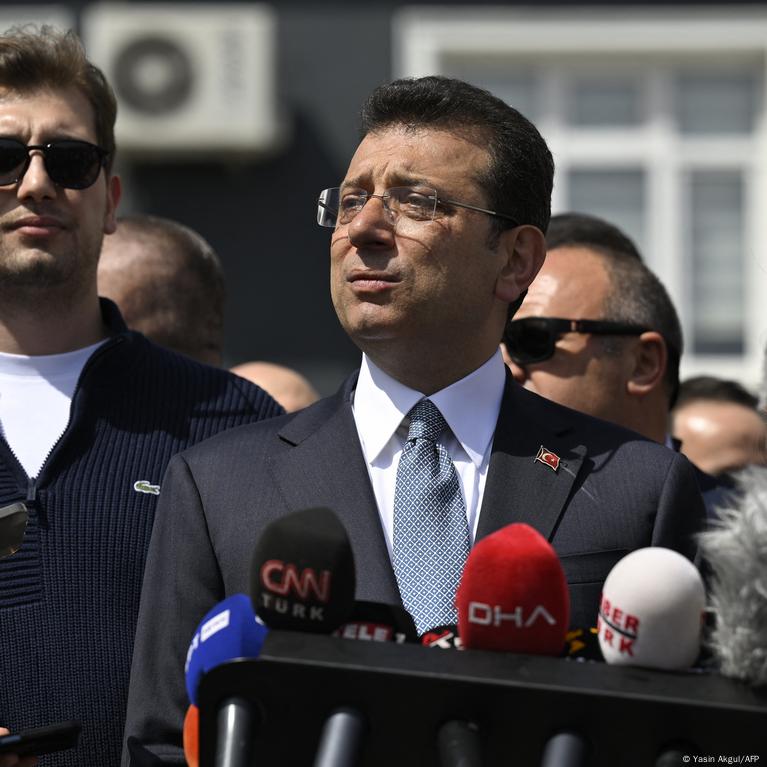 Ekrem İmamoğlu'na Hapis ve Siyasi Yasak Talebi