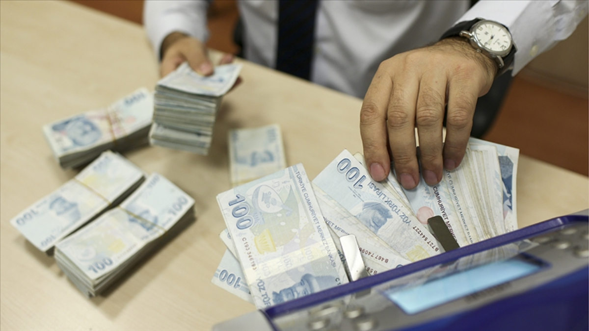 Memur ve Emeklilere Zam Oranları Belli Oldu