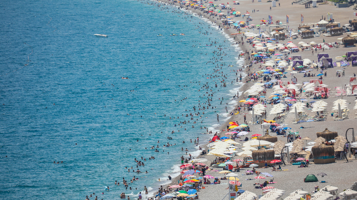 Antalya'da Deniz Seviyesi 10 Yılda 7,5 cm Yükseldi