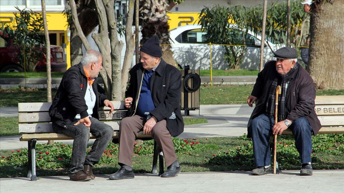 Türkiye'nin Nüfus Yapısı Değişiyor
