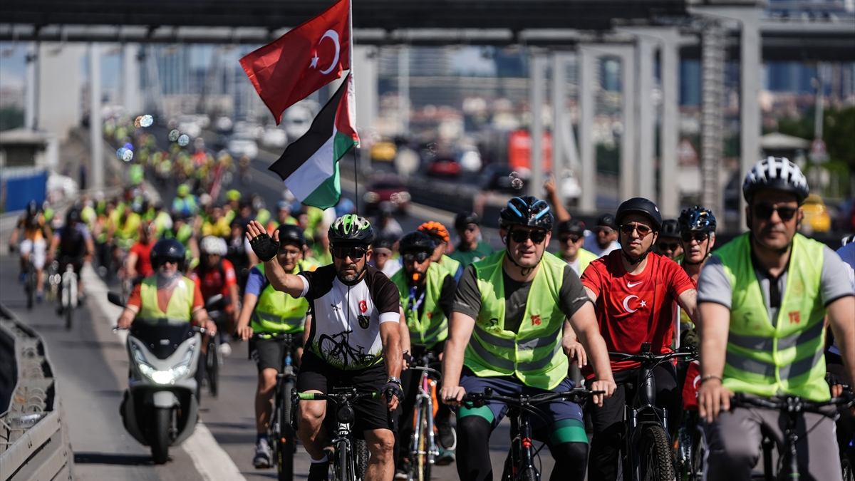 İstanbul'da 15 Temmuz Şehitleri Anısına Bisiklet Turu
