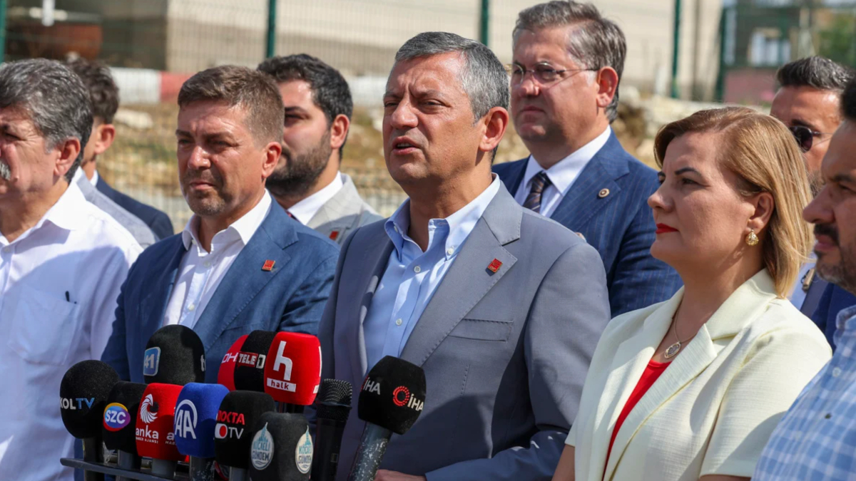 Özgür Özel: AK Parti Grup Başkanı Komisyon Kararı Veremez