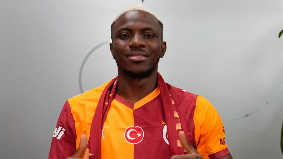 Galatasaray Victor Osimhen'i Kadrosuna Kattı