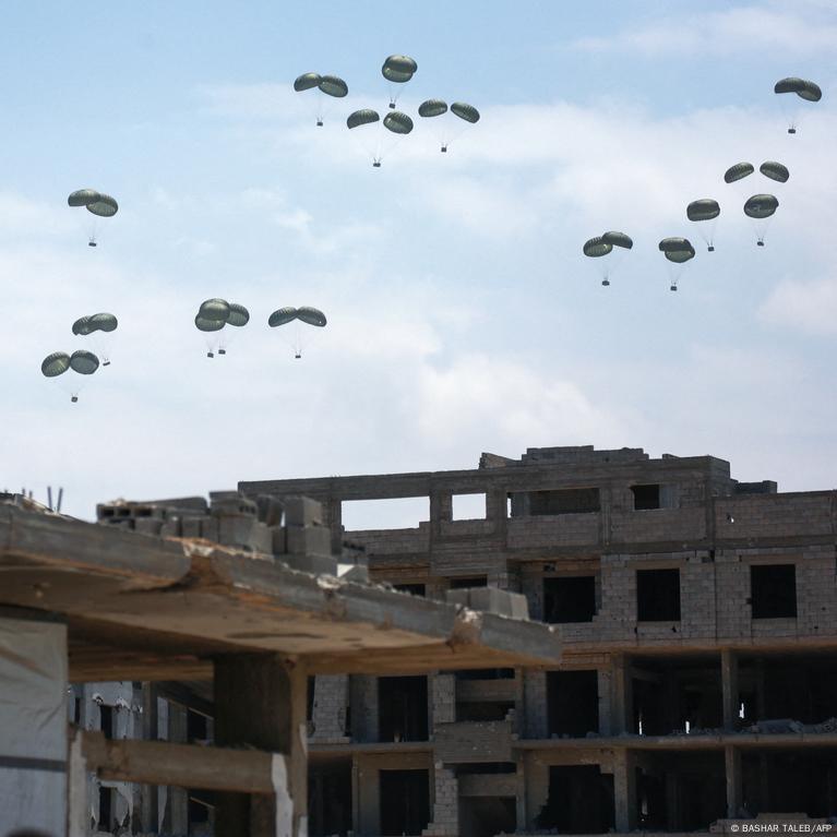 Almanya Gazze'ye Havadan Yardım Operasyonu Başlattı