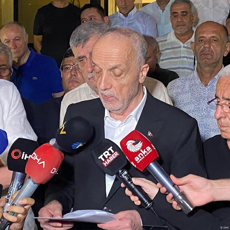 Hükümetin Yeni Zam Teklifi İşçi Sendikalarına Sunuldu